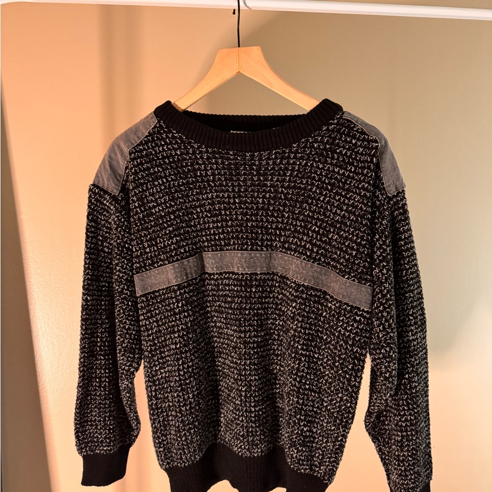 Black and Gray Women's Sweater